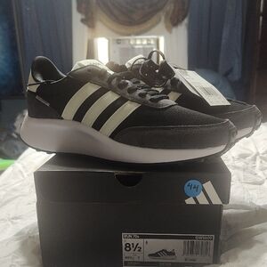 Adidas Women Size 8 1/2 Run's 70 Core Black/Off White/Carbon Sneakers Retail $90